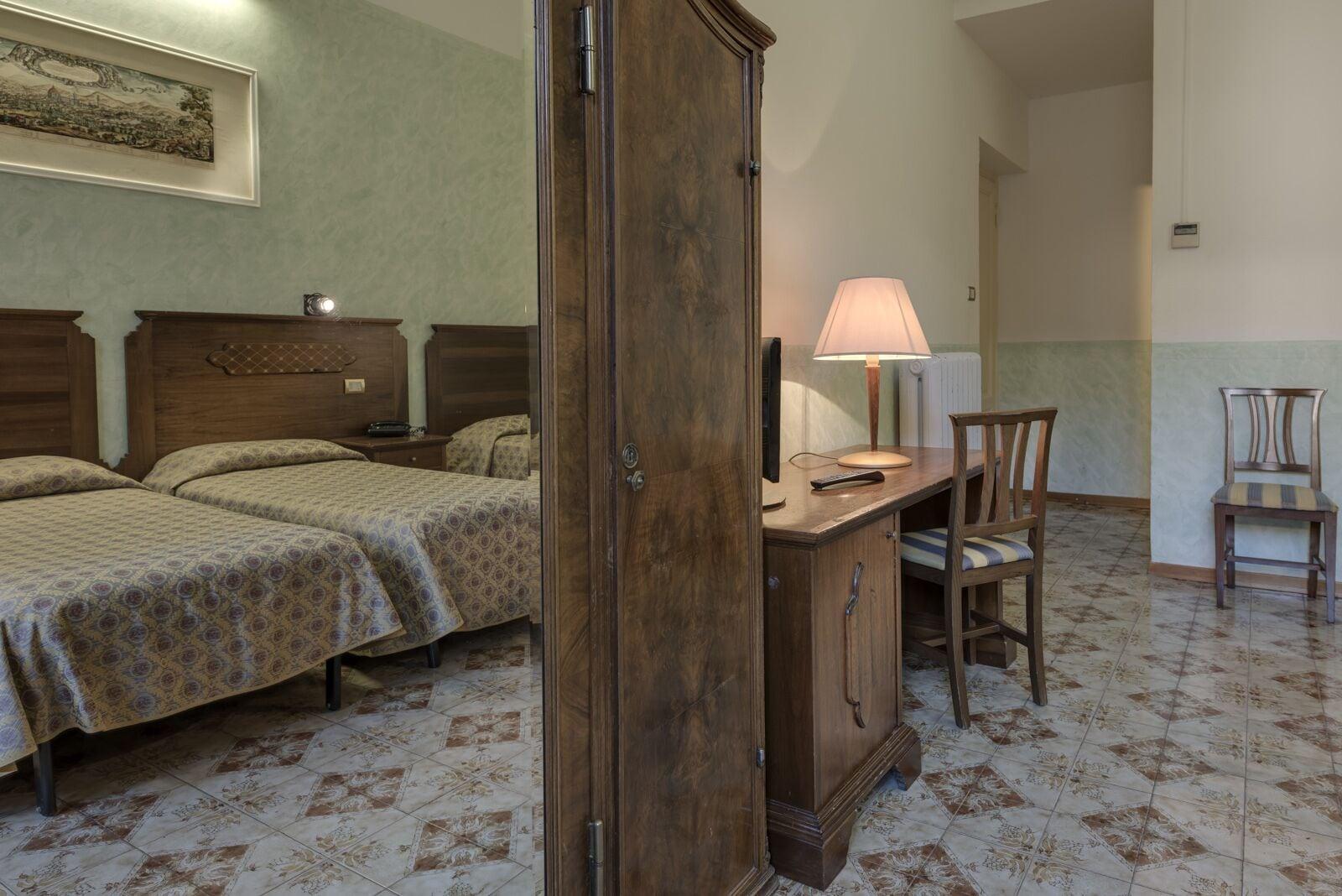 Hotel Olimpia Firenze Kültér fotó