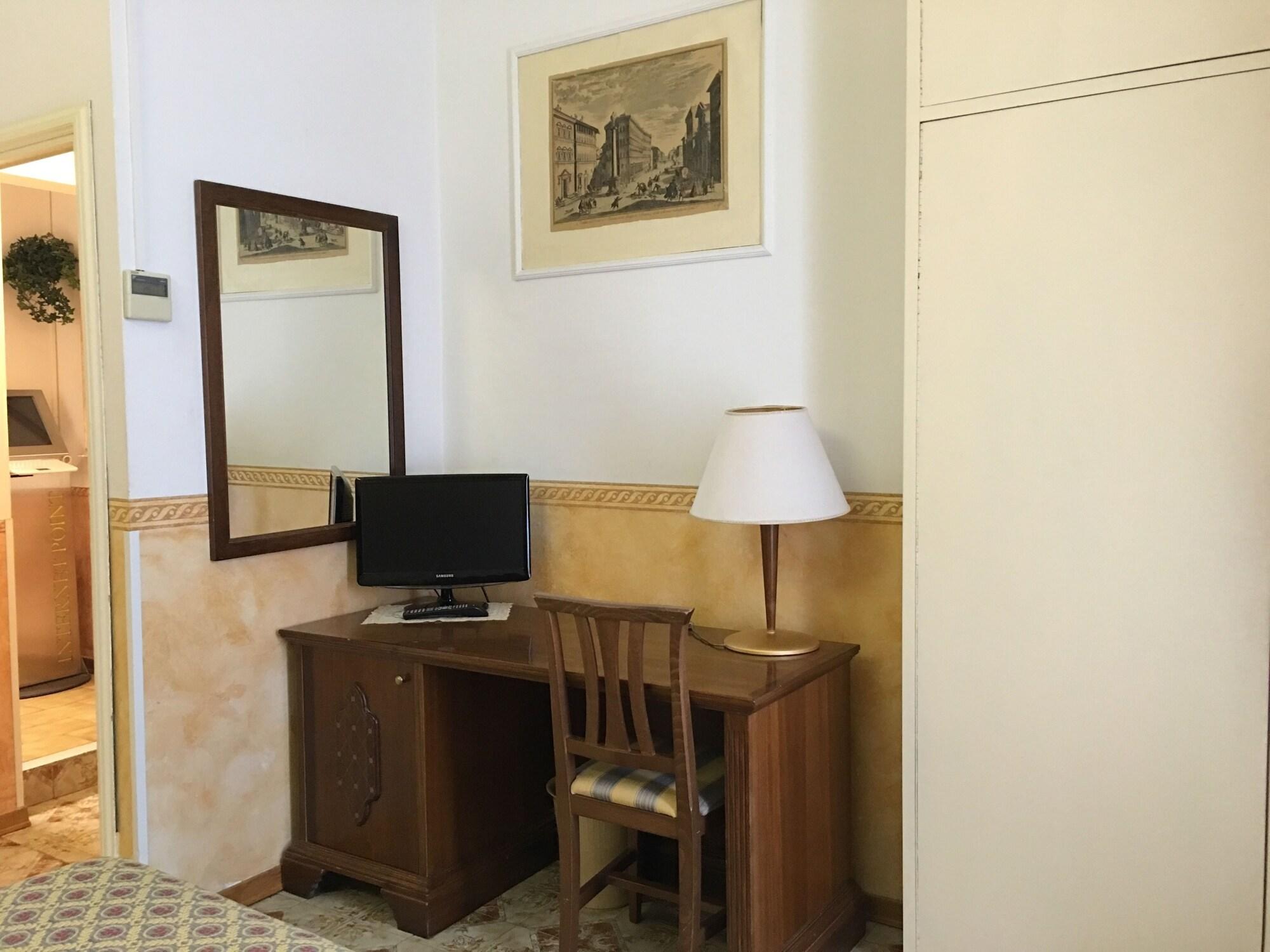 Hotel Olimpia Firenze Kültér fotó