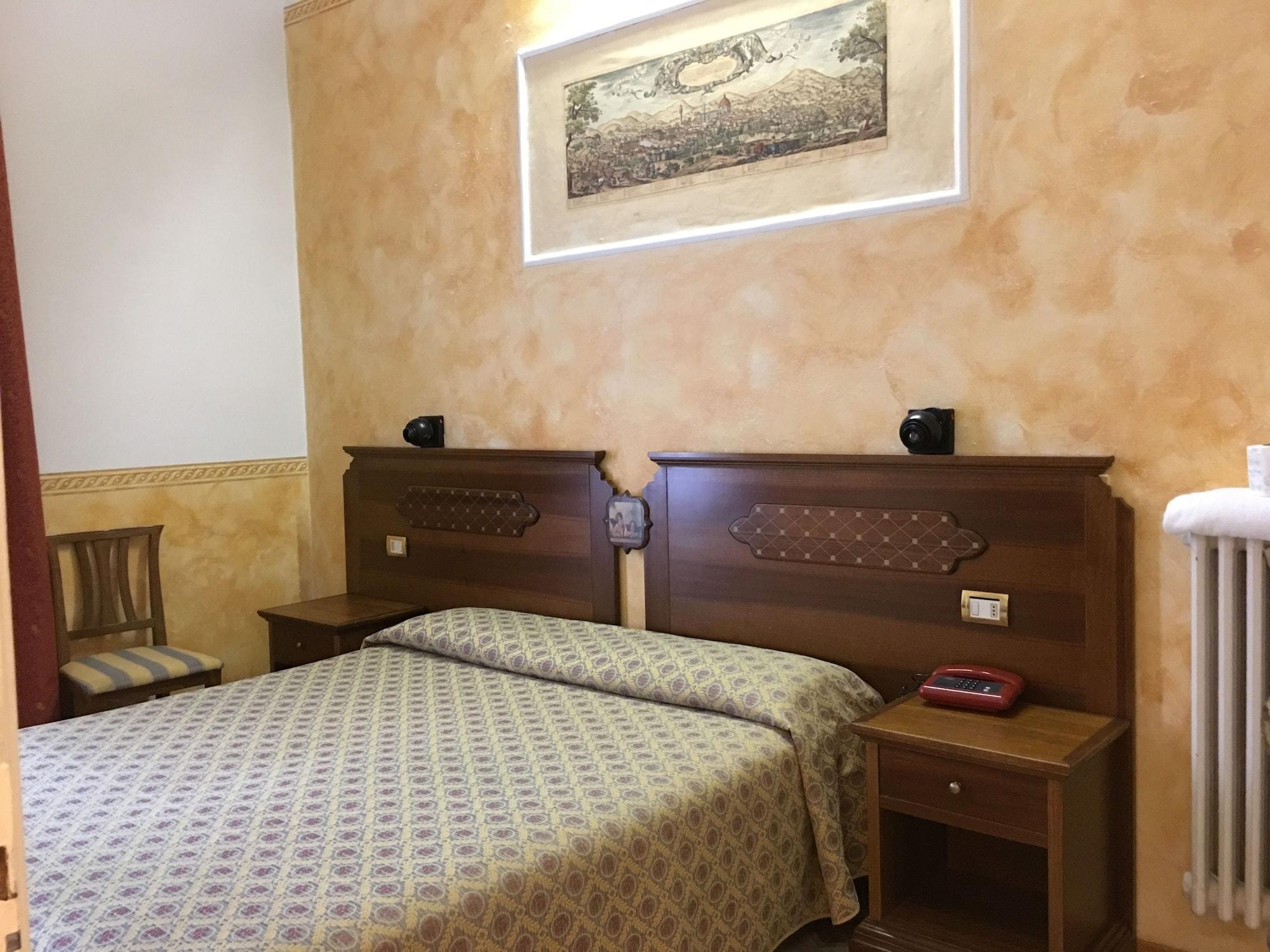 Hotel Olimpia Firenze Kültér fotó