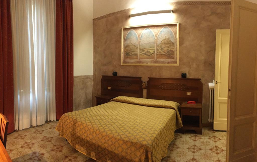 Hotel Olimpia Firenze Kültér fotó